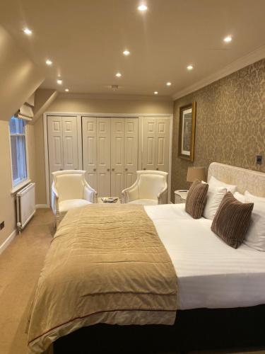 Langtry Manor Hotel