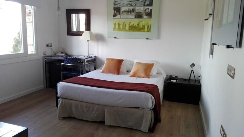 Hotel Monumento Mas Passamaner