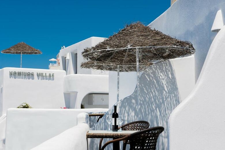 Residencia Nomikos Villas