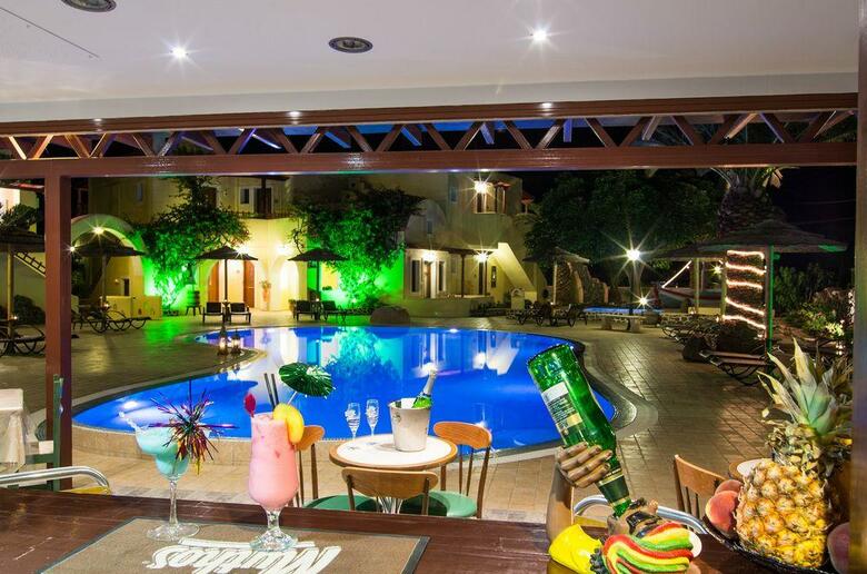 Smaragdi Hotel