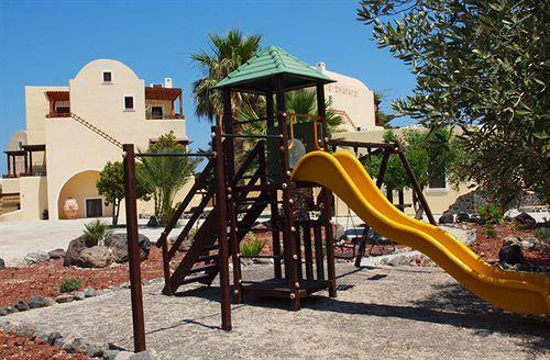 Smaragdi Hotel