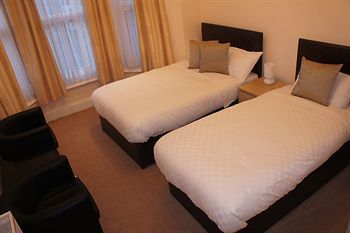 Rex Hotel