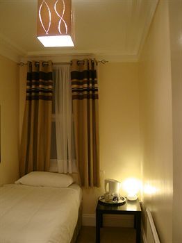 Rex Hotel