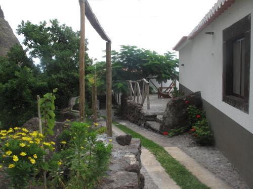 Villa Faj� Dos Padres
