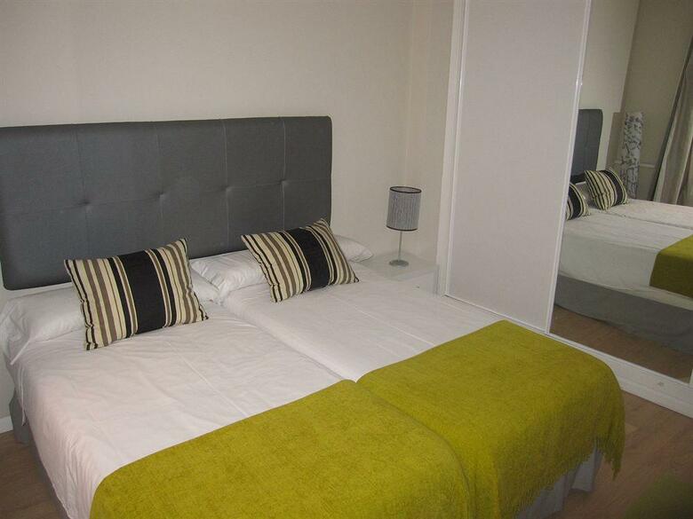 Apartamentos Metr�polis Sevilla
