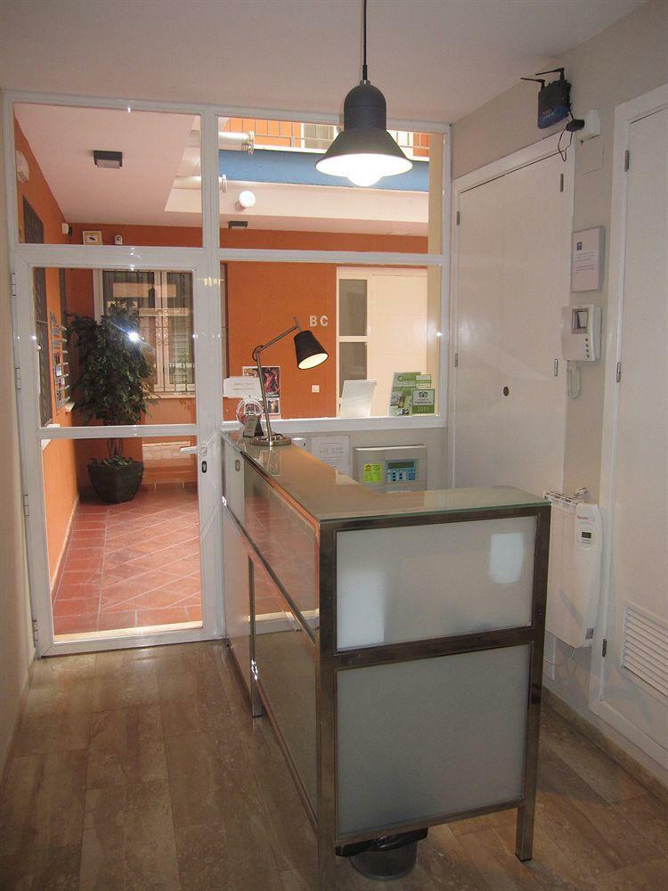 Apartamentos Metr�polis Sevilla