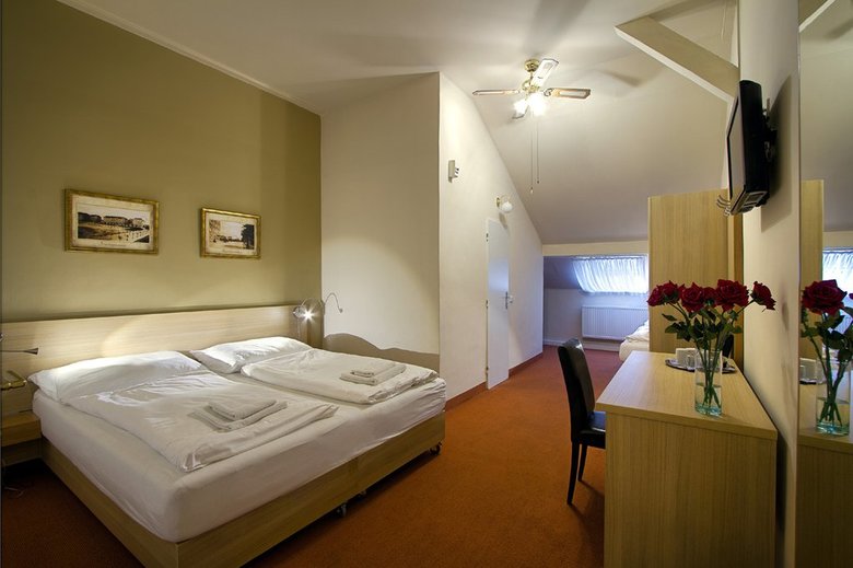 Hotel Taurus