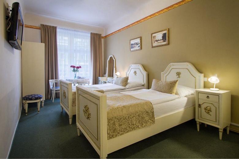 Hotel Taurus