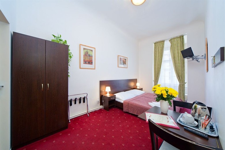 Pension Corto Old Town