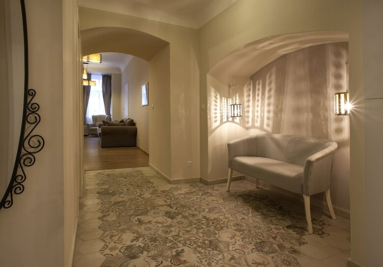 Pension Corto Old Town