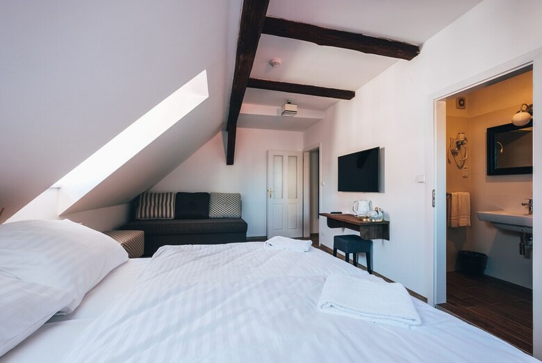 Pension Corto Old Town