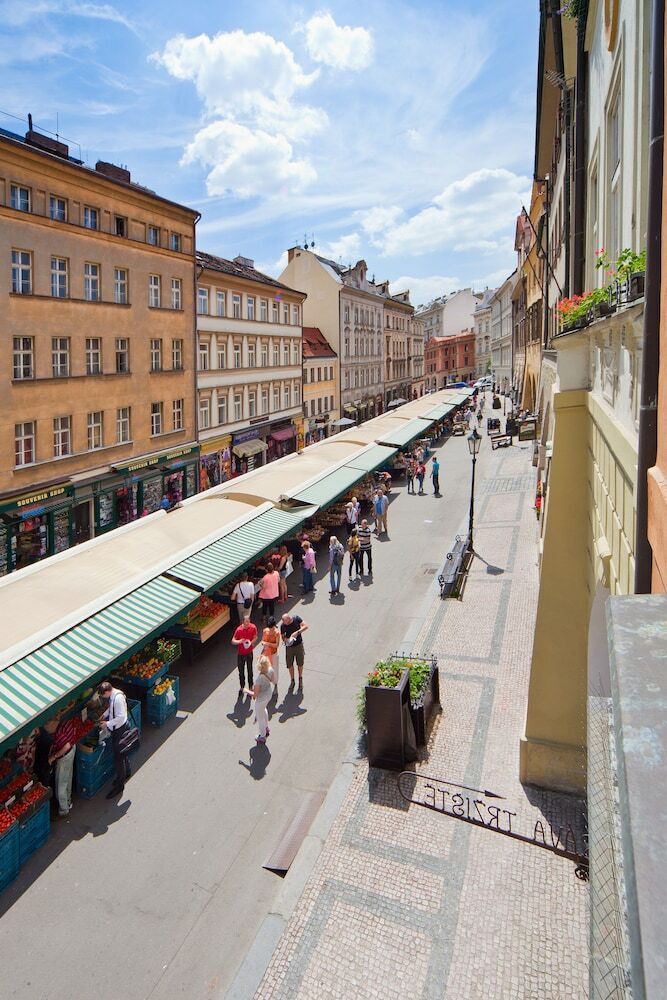 Pension Corto Old Town