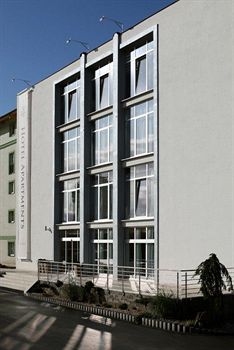 Golden Fish Hotel Apartments