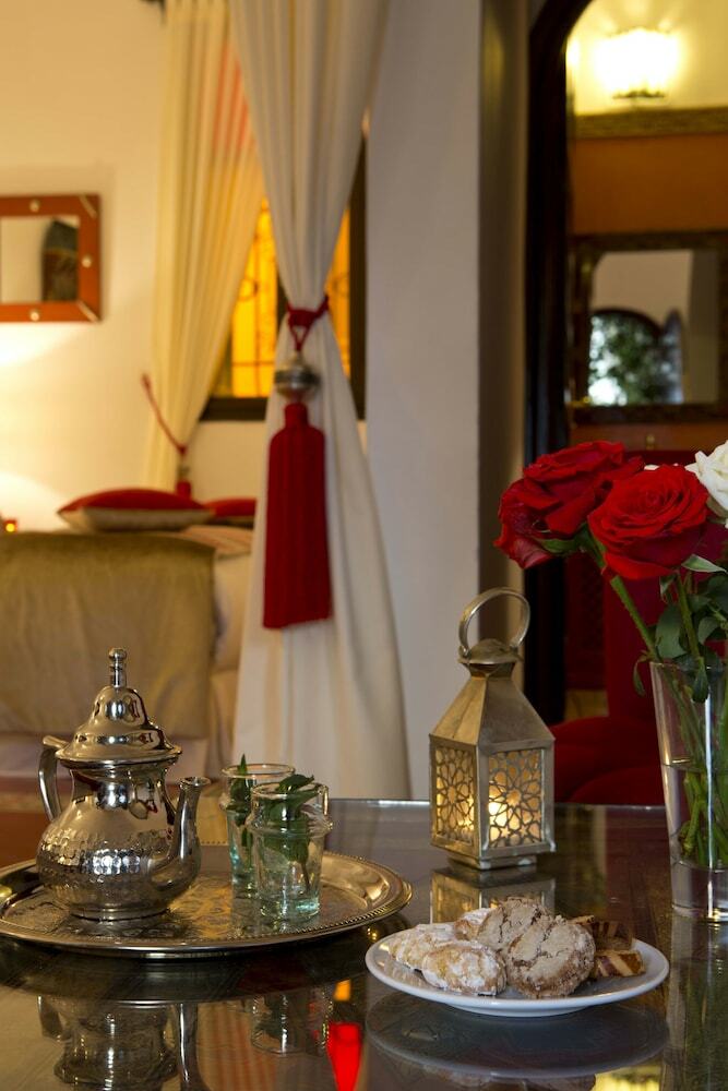 Albergue Riad Dar Alfarah