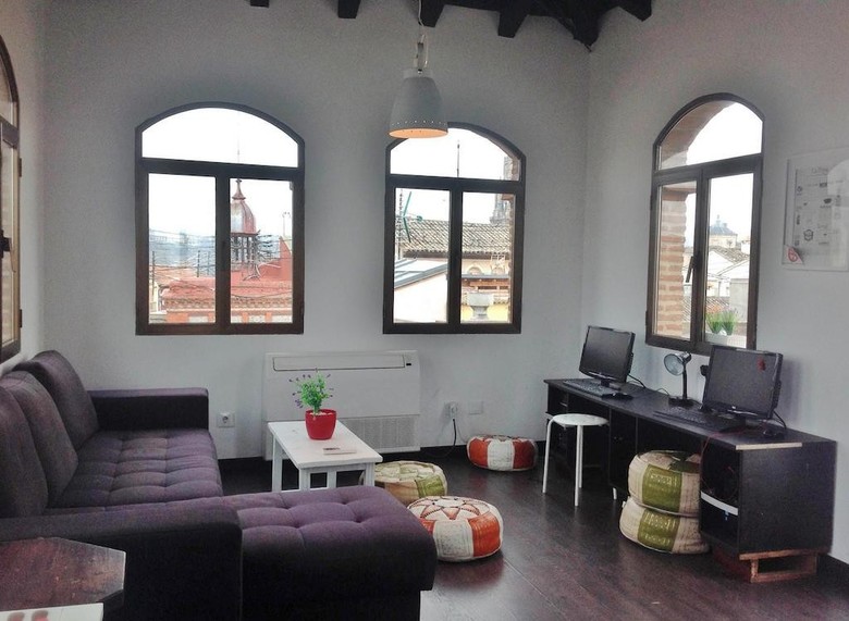 Hotel Oasis Hostel Toledo