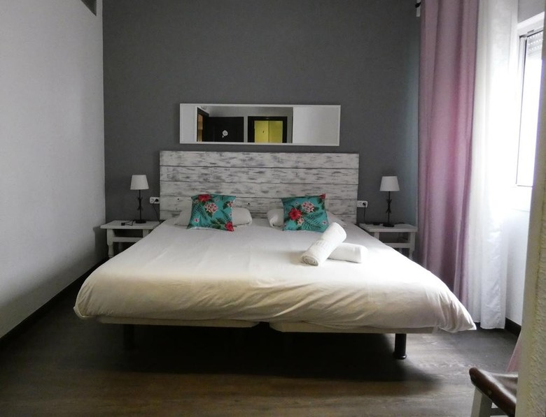 Hotel Oasis Hostel Toledo