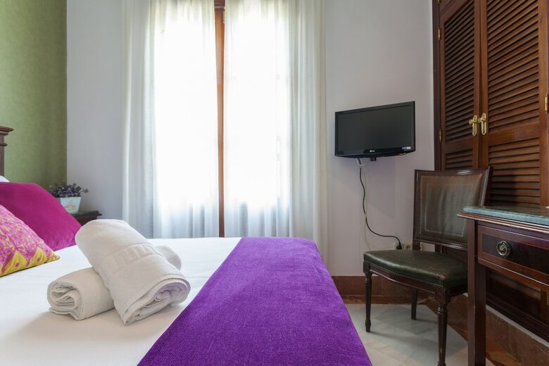 Hotel Baco