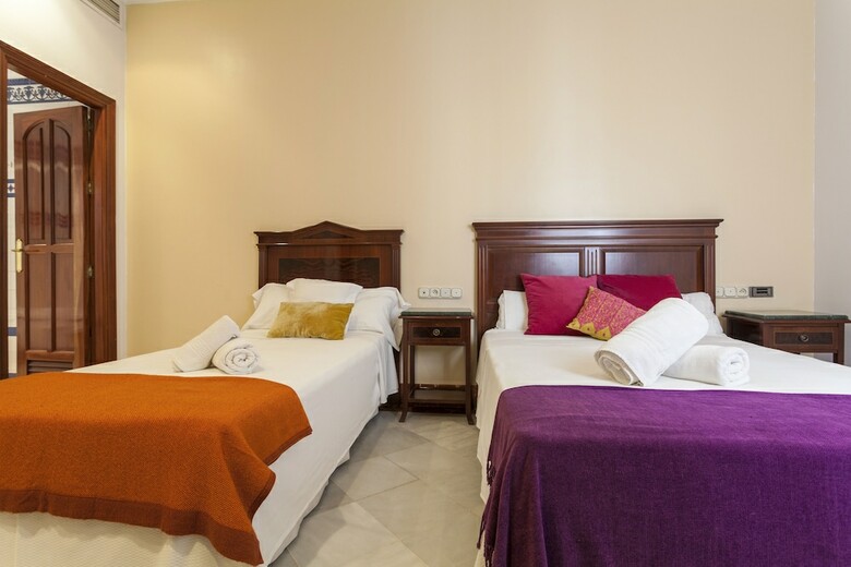 Hotel Baco
