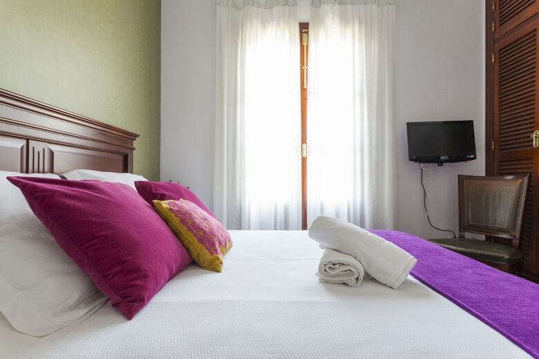 Hotel Baco