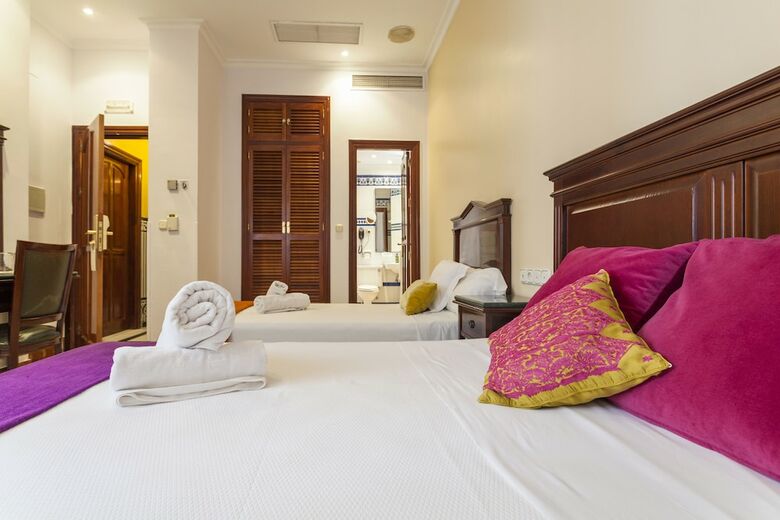 Hotel Baco