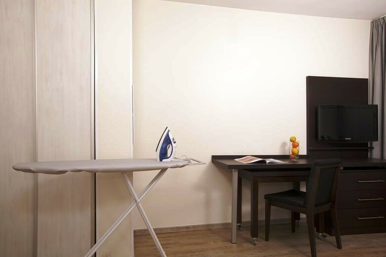 Hotel Residhome Bordeaux