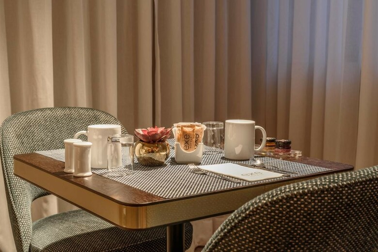 Hotel Exe Almada Porto