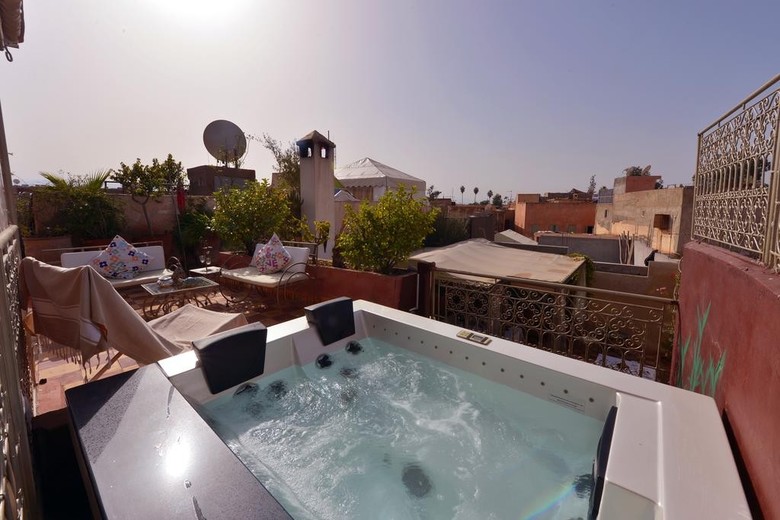 Albergue Riad Dar Khmissa