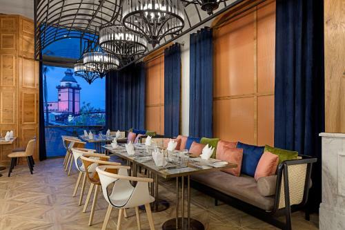 Hotel Mardan Palace