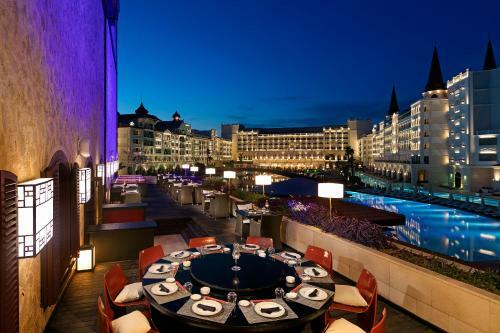 Hotel Mardan Palace