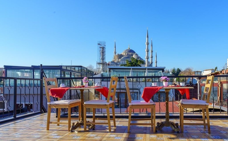 Apex Hotel