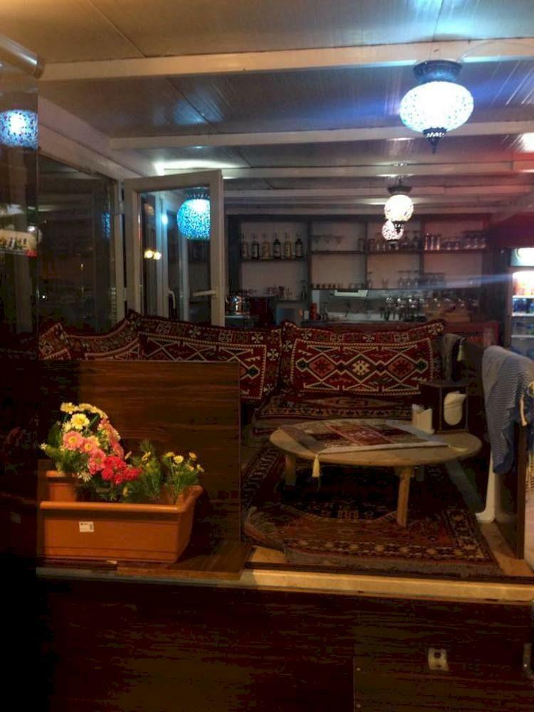 Ast Hotel