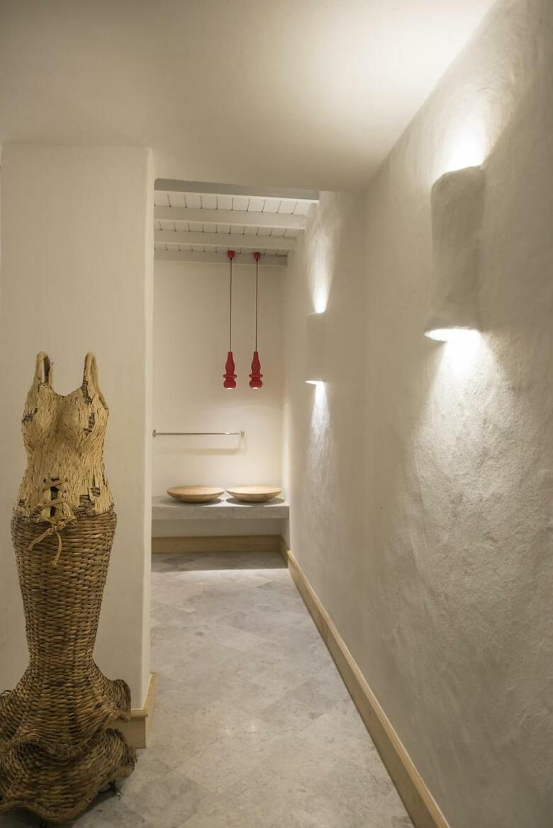 Yacht Boutique Hotel