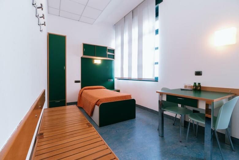 Hostal Open011