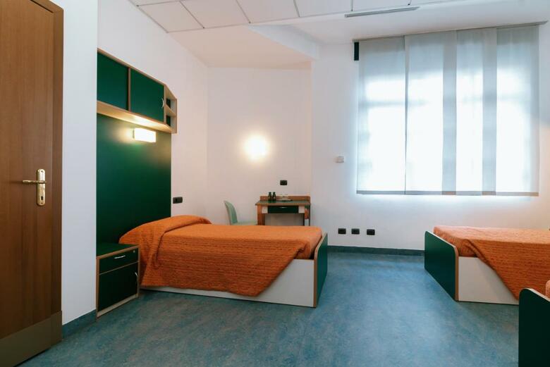Hostal Open011