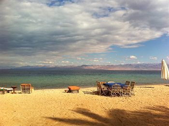 Bed & Breakfast Habiba Village