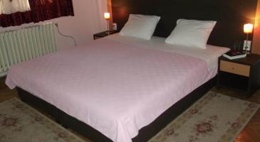 Hotel Vila Silia