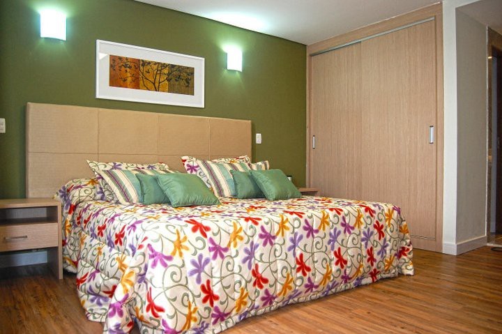 Tau� Hotel & Convention