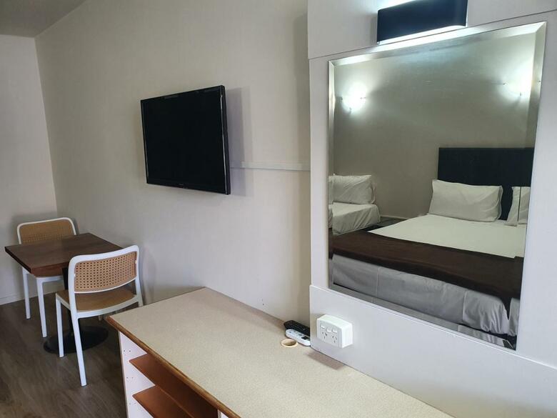 Hotel Ascot Epsom Motel
