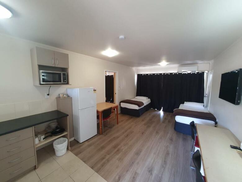 Hotel Ascot Epsom Motel