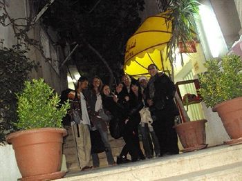 Apartamentos Farah Hotel