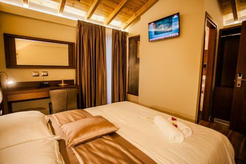 Hotel Center