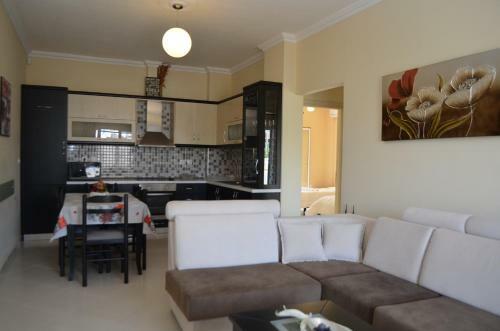 Ria's Apartments