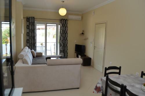 Ria's Apartments