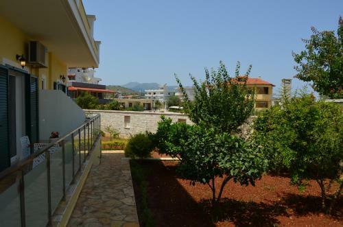 Ria's Apartments