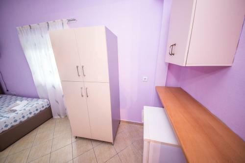 Hostal Villa Blue Drymades