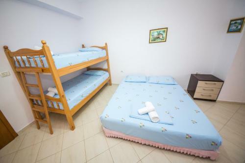 Hostal Villa Blue Drymades