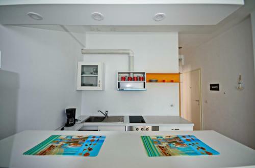 Alba Apartments