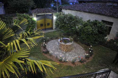 Rose Garden Hotel