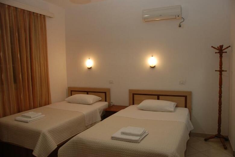 Hotel Mano