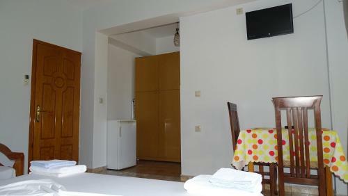 Hostal Mondi's Guest House